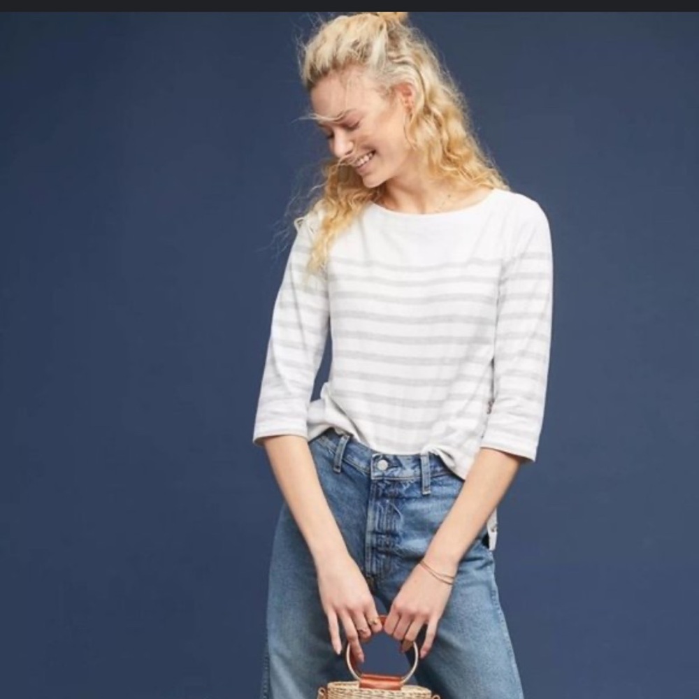 Maeve Anthropologie Elbow Length Top Size Small in Gray and White Stripes